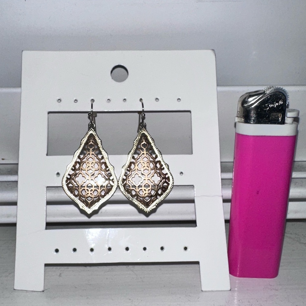 Kendra Scott gold drop earrings